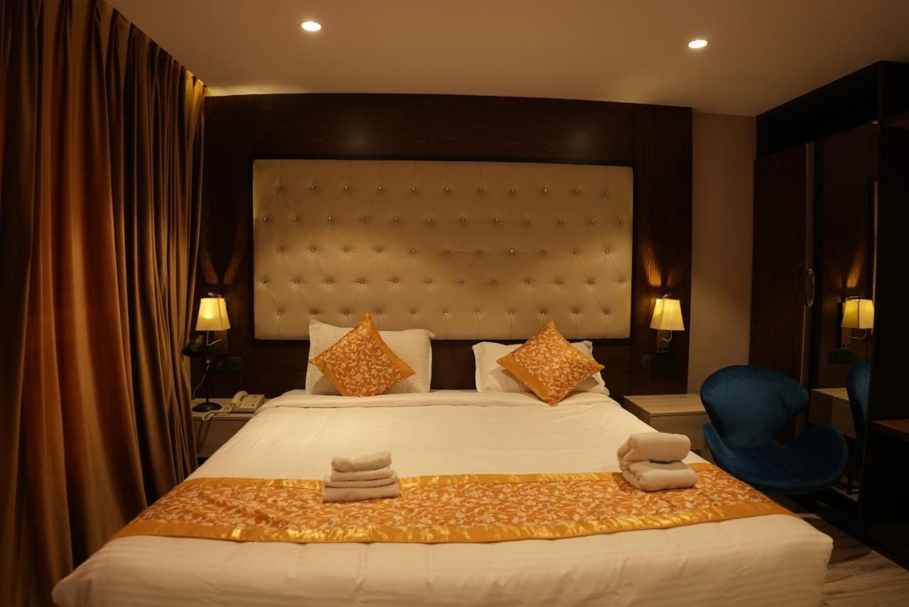 Hotel Ocean Vista Bay วิสาขปัตนัม ภายนอก รูปภาพ