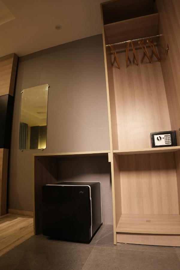Hotel Ocean Vista Bay วิสาขปัตนัม ภายนอก รูปภาพ