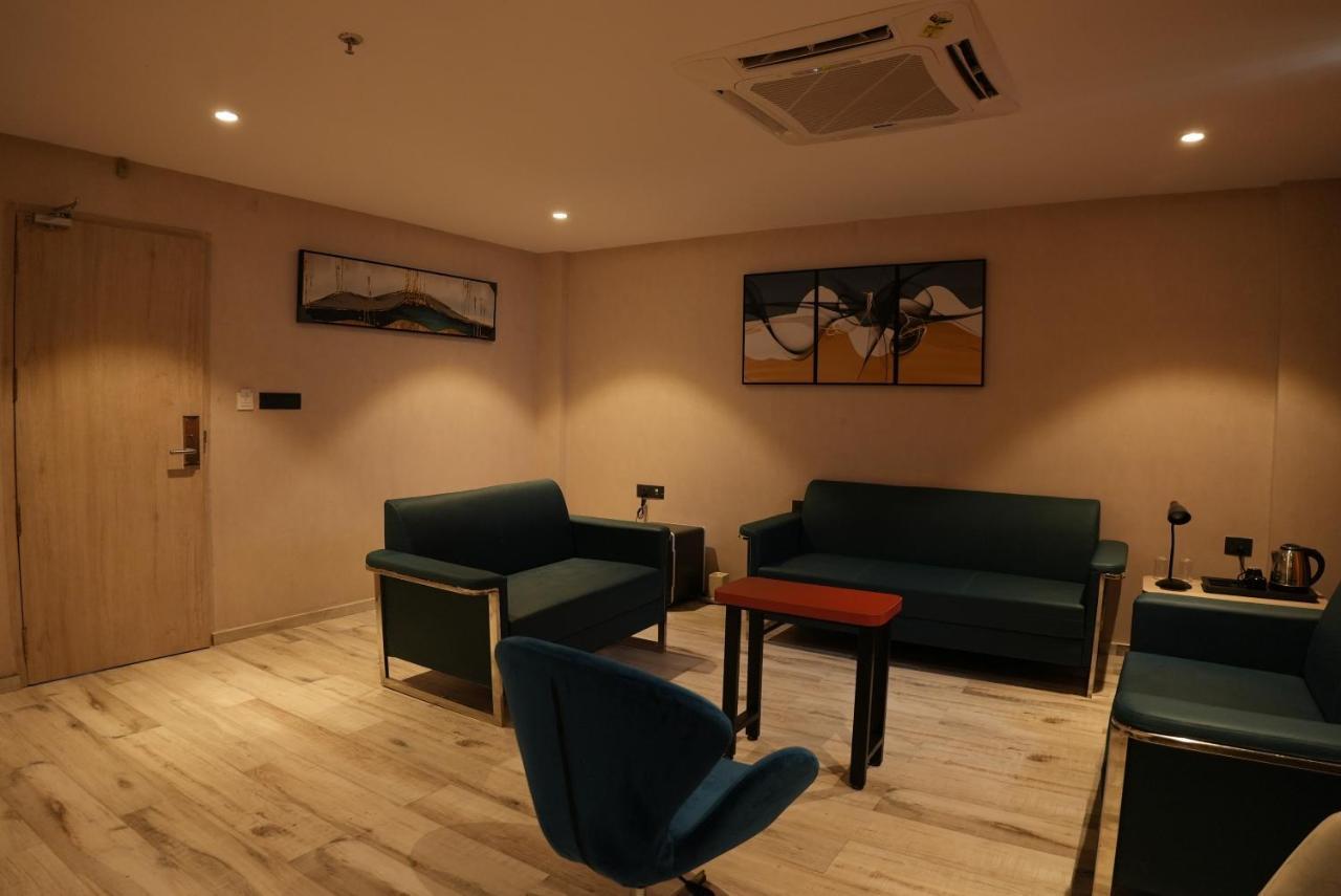 Hotel Ocean Vista Bay วิสาขปัตนัม ภายนอก รูปภาพ
