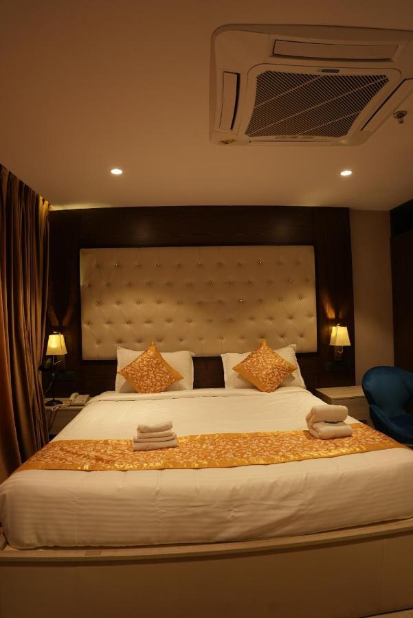 Hotel Ocean Vista Bay วิสาขปัตนัม ภายนอก รูปภาพ