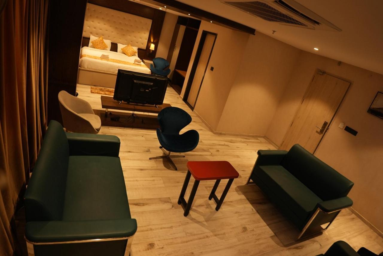 Hotel Ocean Vista Bay วิสาขปัตนัม ภายนอก รูปภาพ